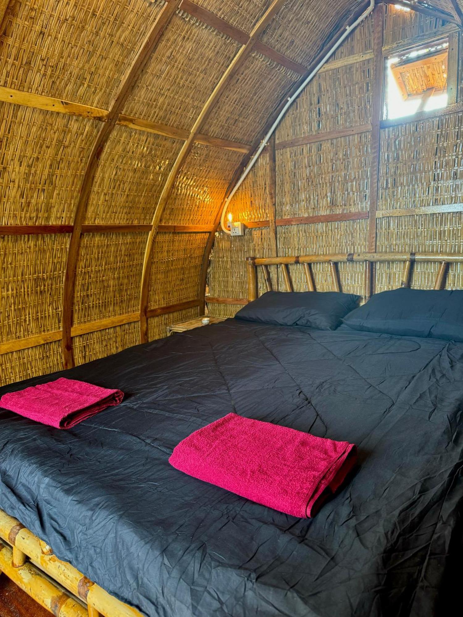 Albergue Rafikis Retreat Derm Tkov Village Exterior foto